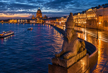 Saint Petersburg Must Drive